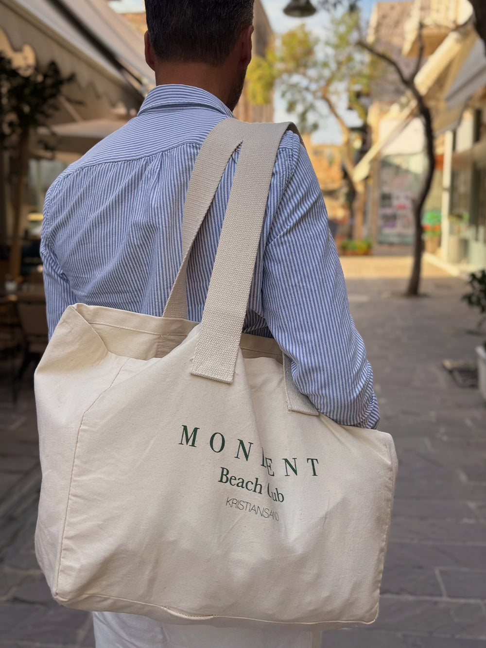 Beach Club Canvas Tote bag